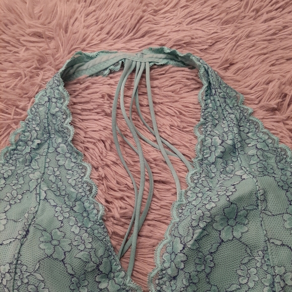 Gilly Hicks Sydney Lace Bralette with Strappy Back  Size Large - Picture 3 of 7